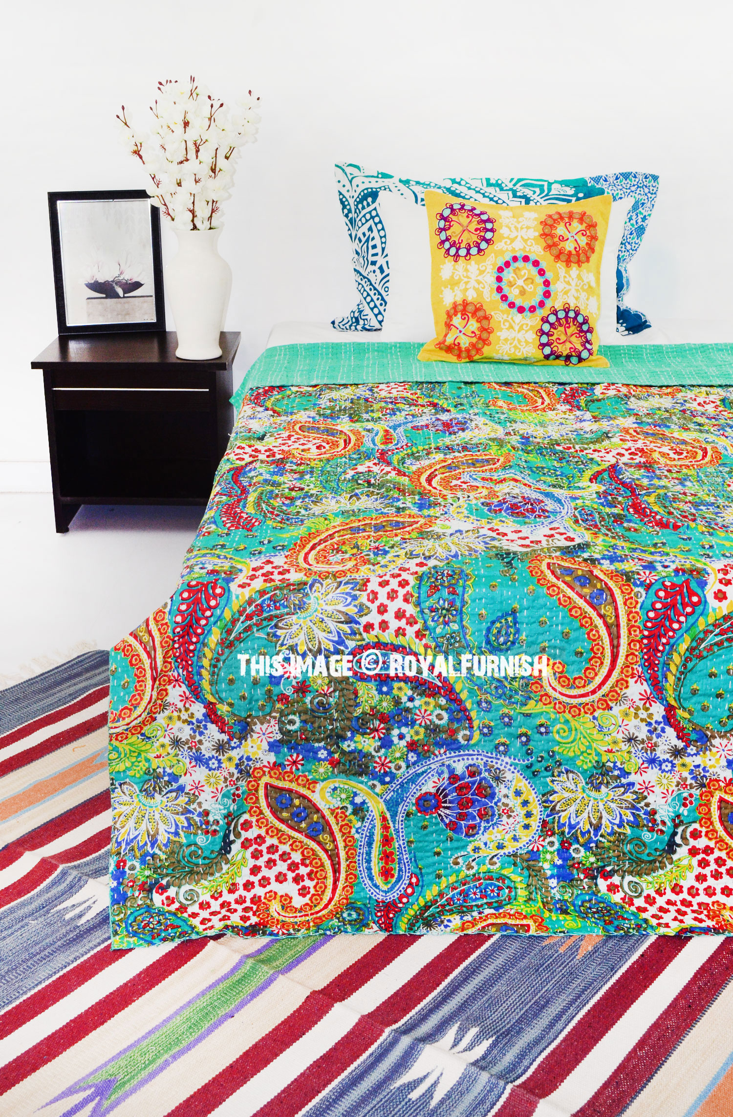 Twin Size Green Boho Paisley Kantha Quilted Bedding - RoyalFurnish.com1500 x 2285