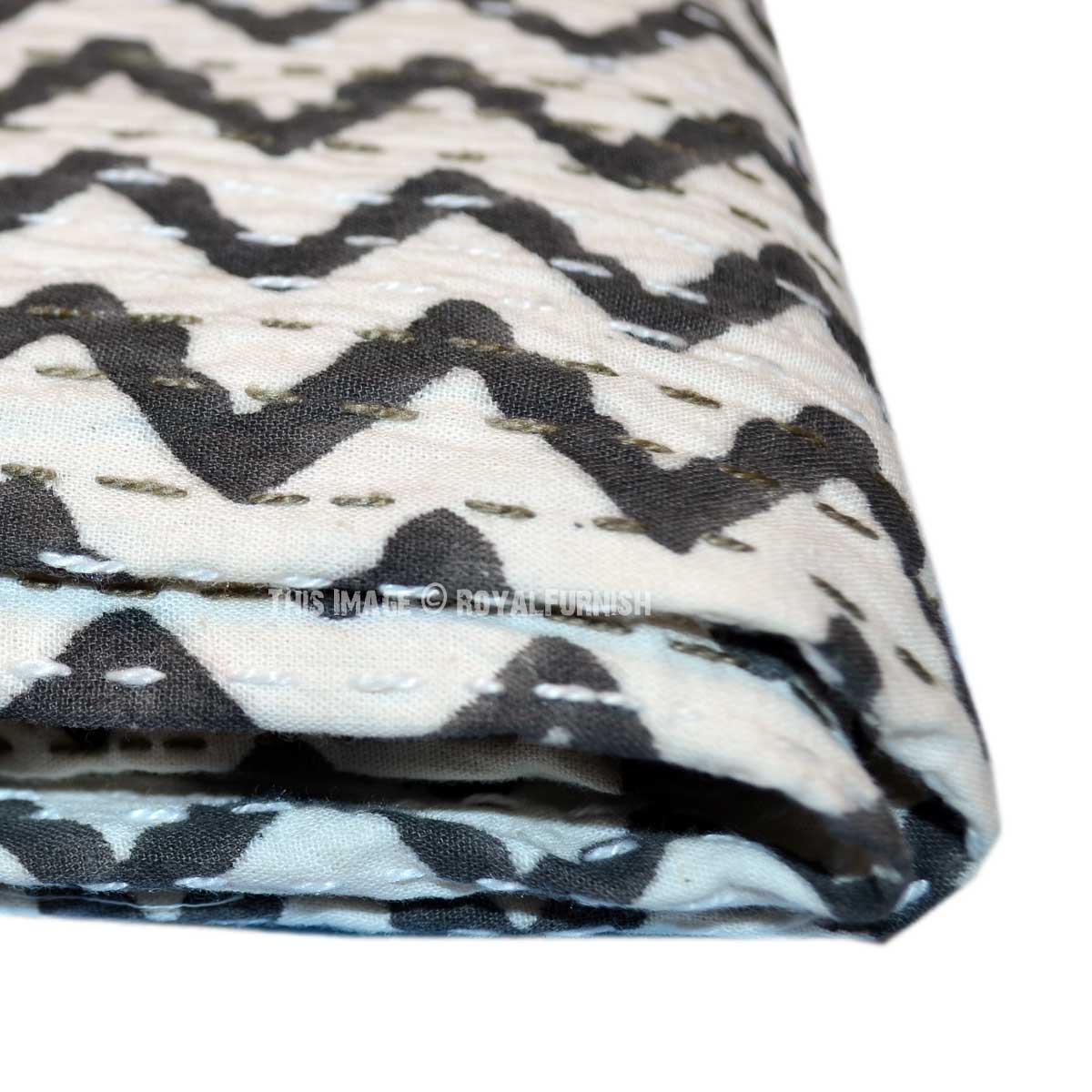 Black and White Zig Zag Patterned Cotton Kantha Quilted Bedding