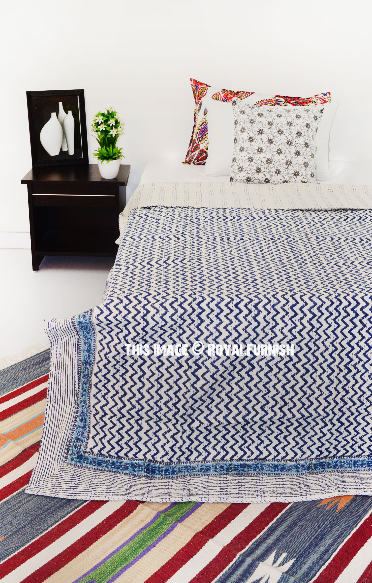 Twin/Queen/King Multi Ikat Throw Handmade Ikat Print Kantha Quilt Kantha Blanket Bed Cover King Kantha Bedspread Bohemian Bedding Reversible Cotton Kantha Sofa Cover (Black, Twin 60X90 Inch