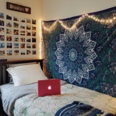 College shop room tapestry