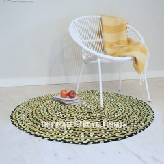 Black & White 4 ft Jute Braided Indoor Area Rug