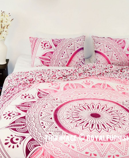 Pink King Size Ombre Medallion Mandala Duvet Cover With Set Of 2